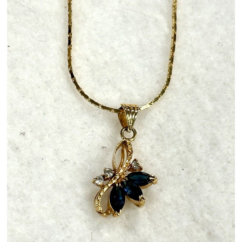 Vintage Gold Tone Blue Marquise Rhinestone Floral Pendant Necklace Estate 18”